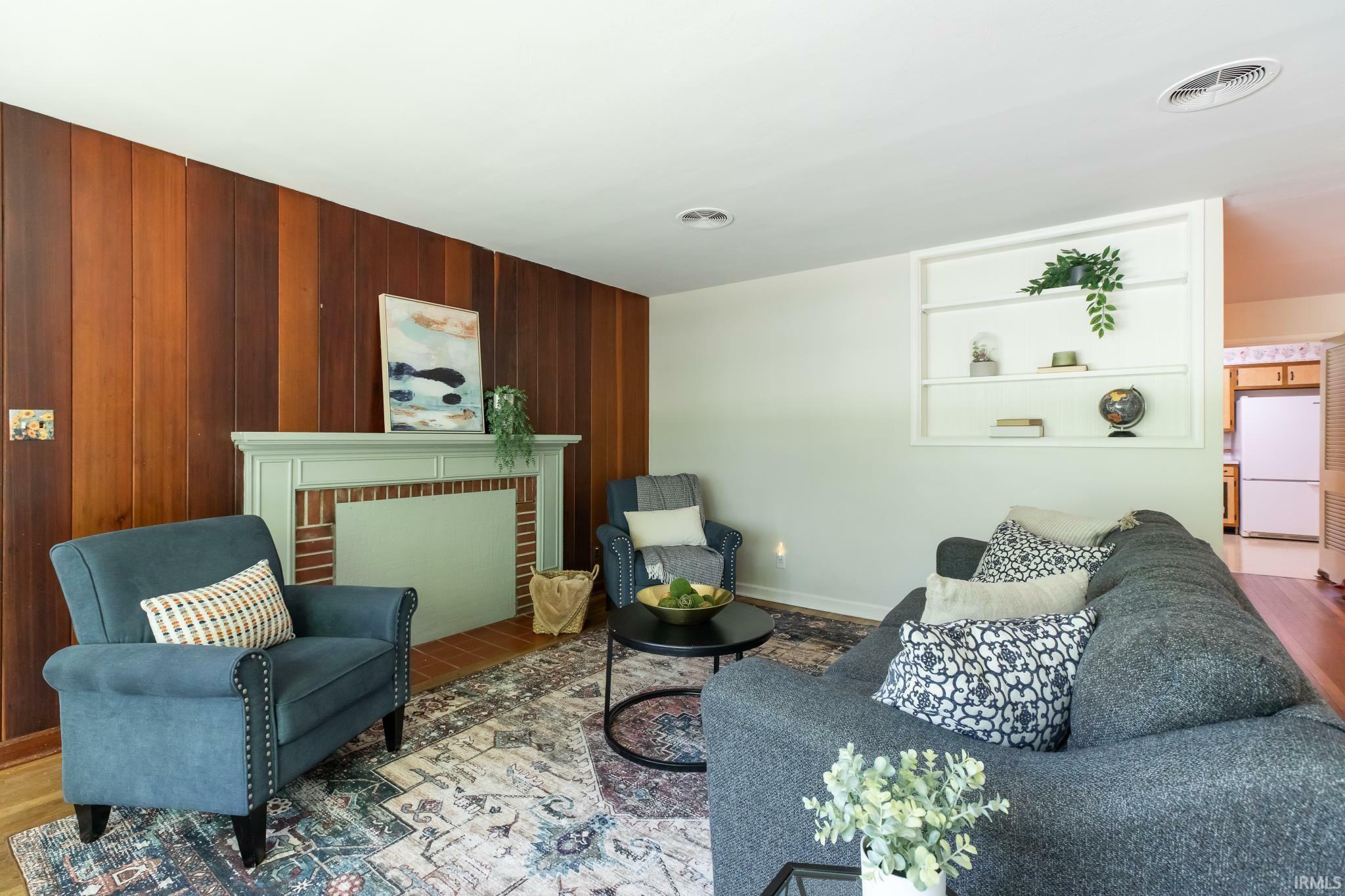 Property Photo:  815 S Rose Avenue  IN 47401 