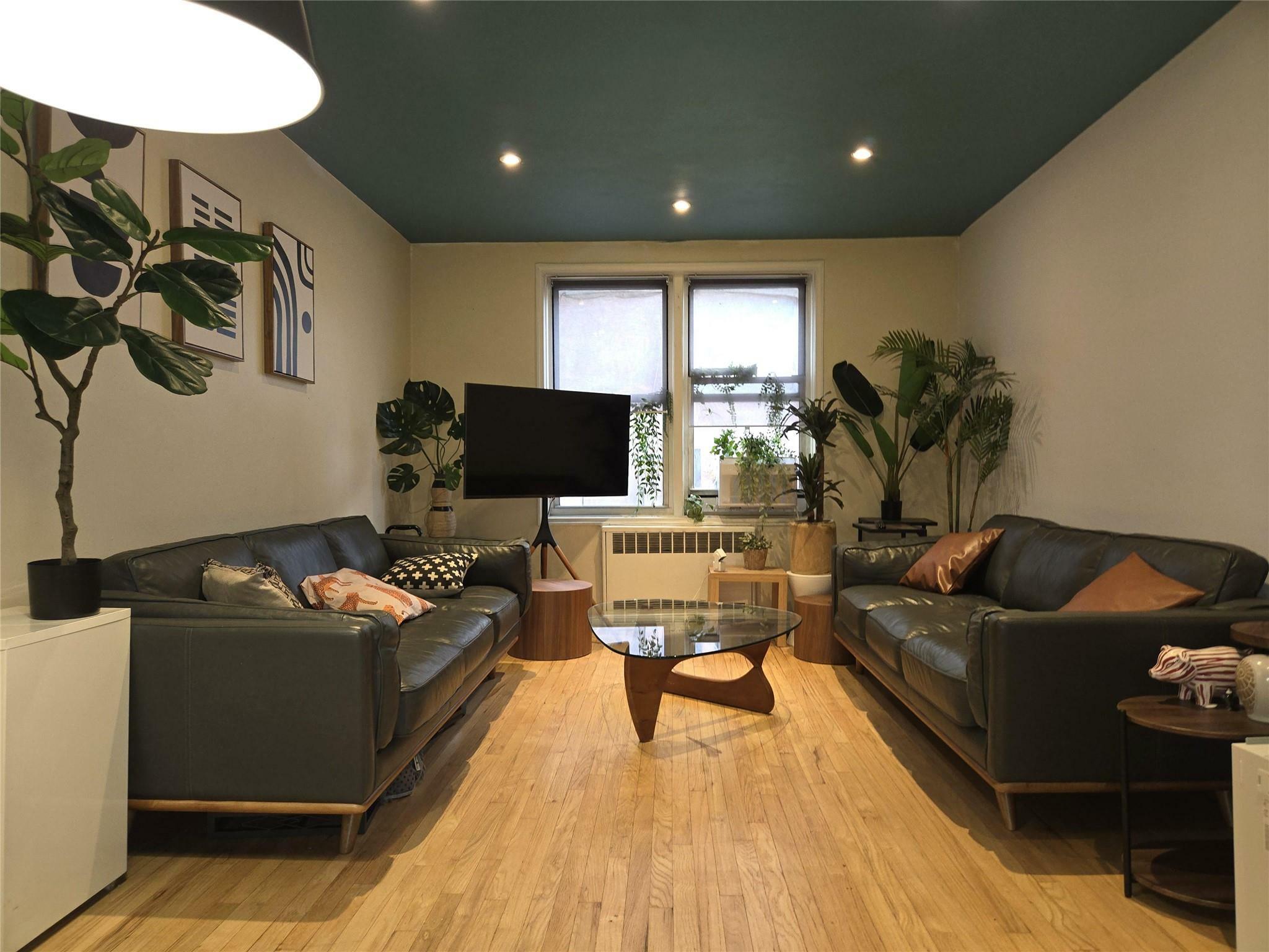 Property Photo:  340 Haven Avenue 3A  NY 10033 