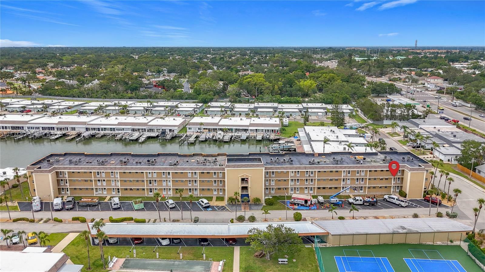 Property Photo:  1 Boca Ciega Point Boulevard 215  FL 33708 