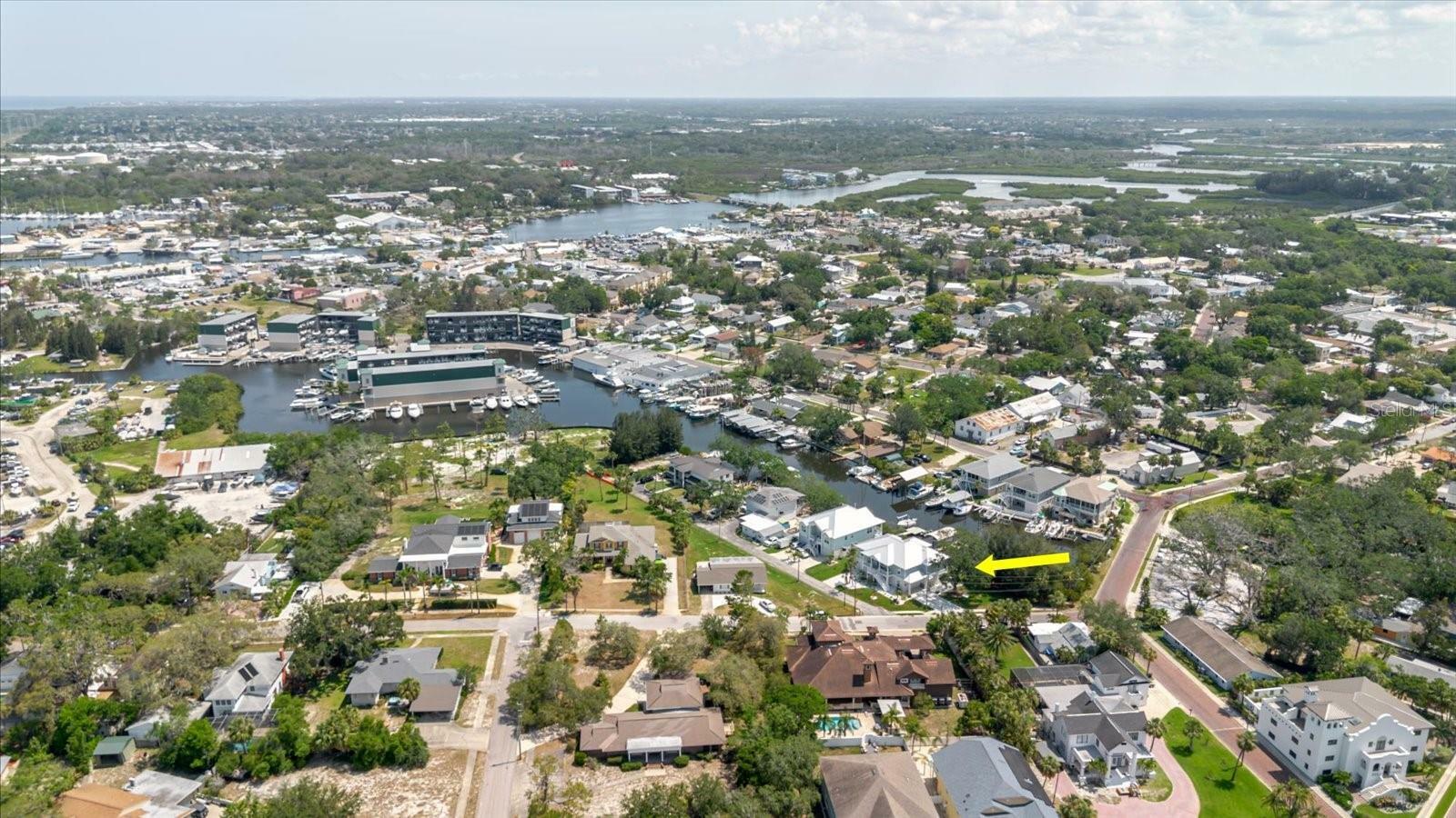 Property Photo: 216 High Street FL 34689