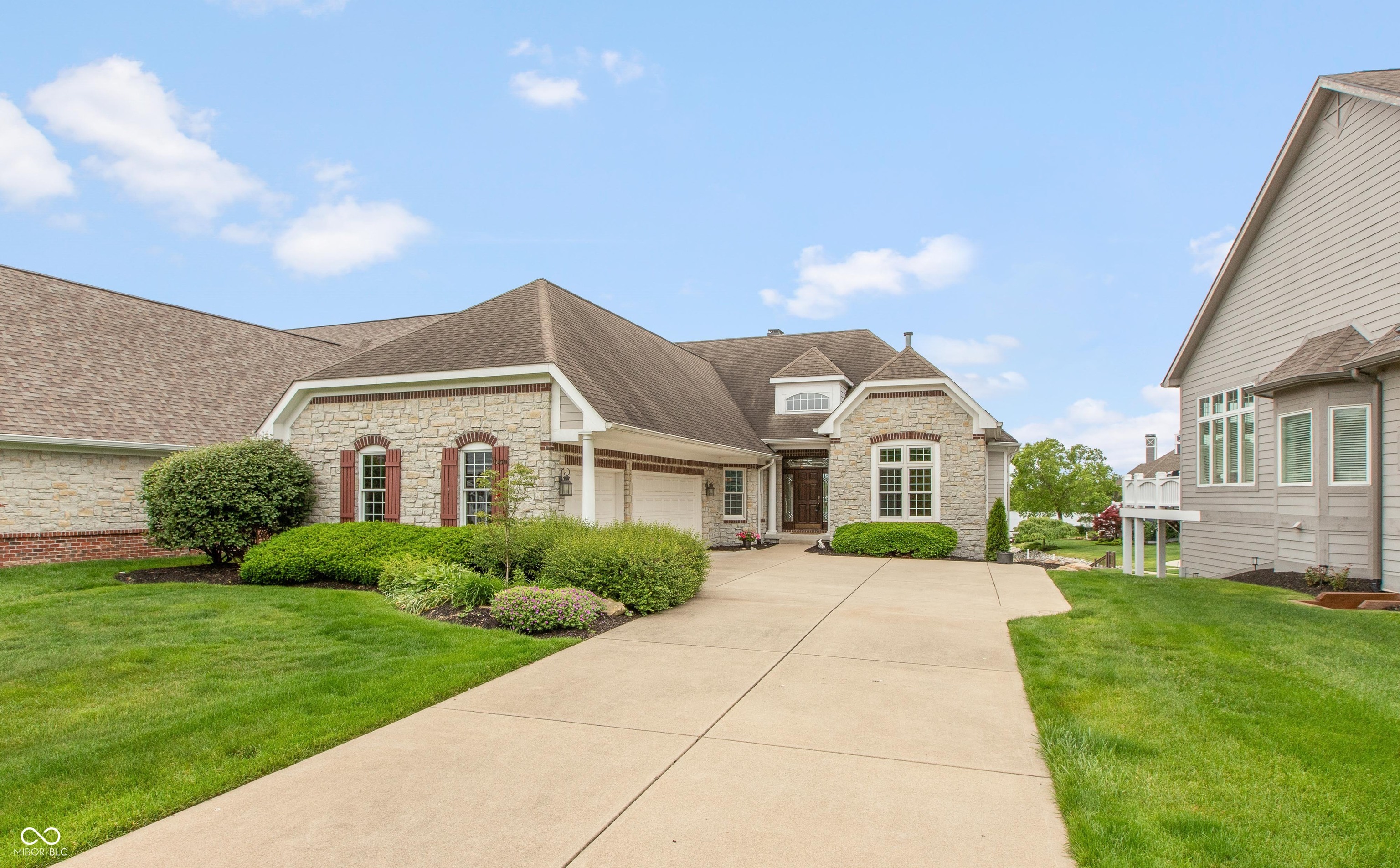 Property Photo: 11065 Spice Lane IN 46037
