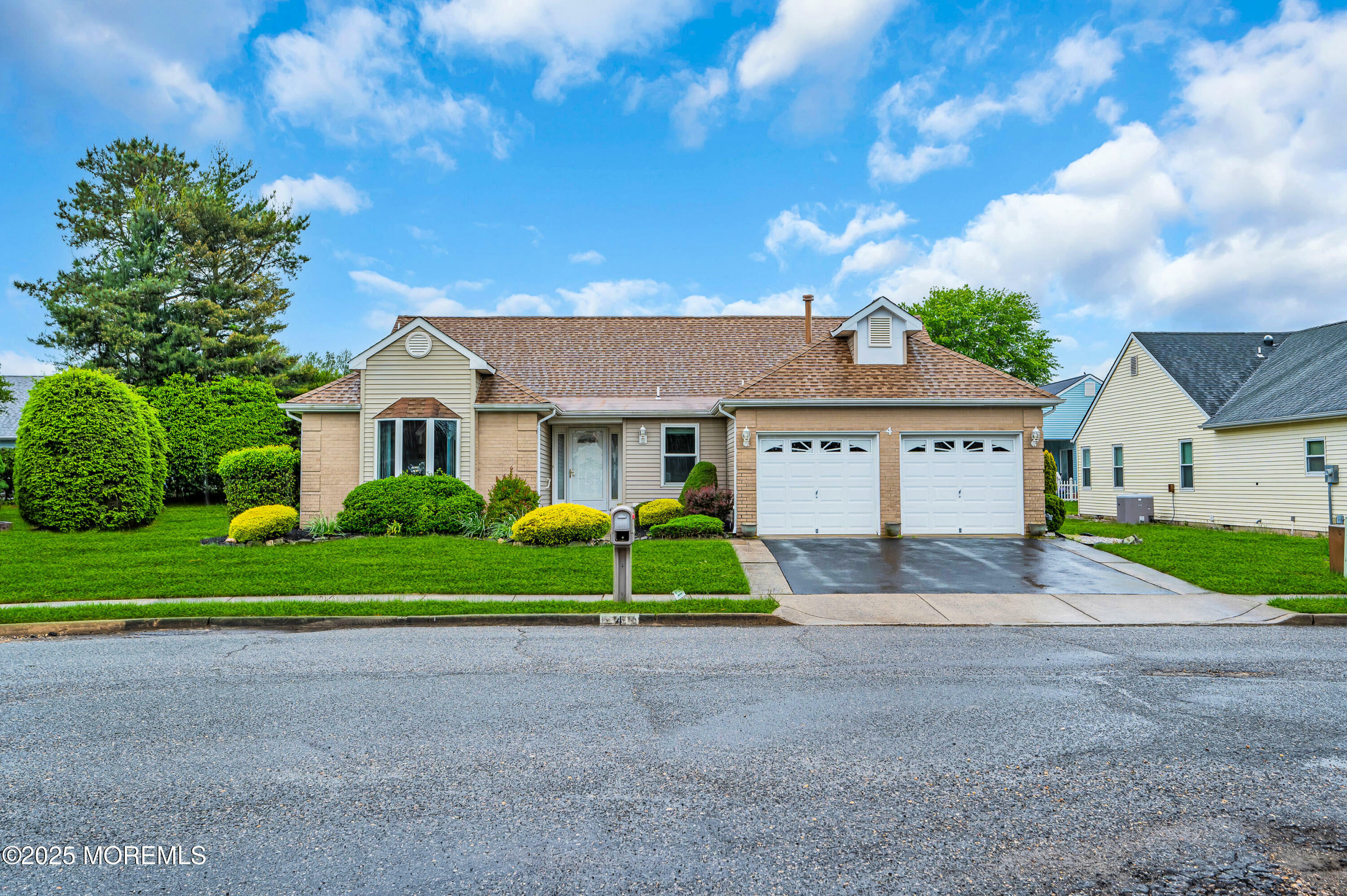 4 Blyth Court  Toms River NJ 08757 photo