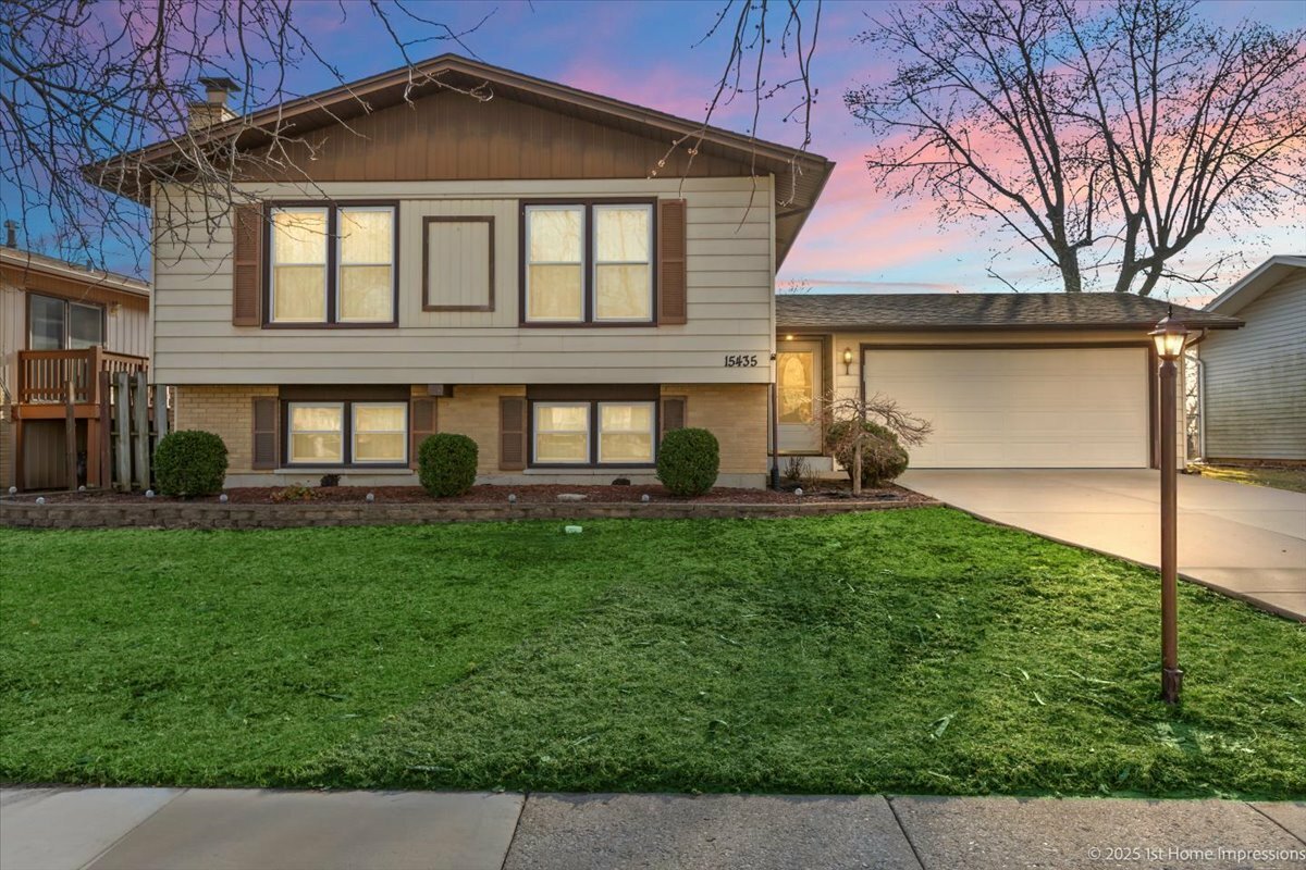 Property Photo: 15435 Orogrande Drive IL 60452