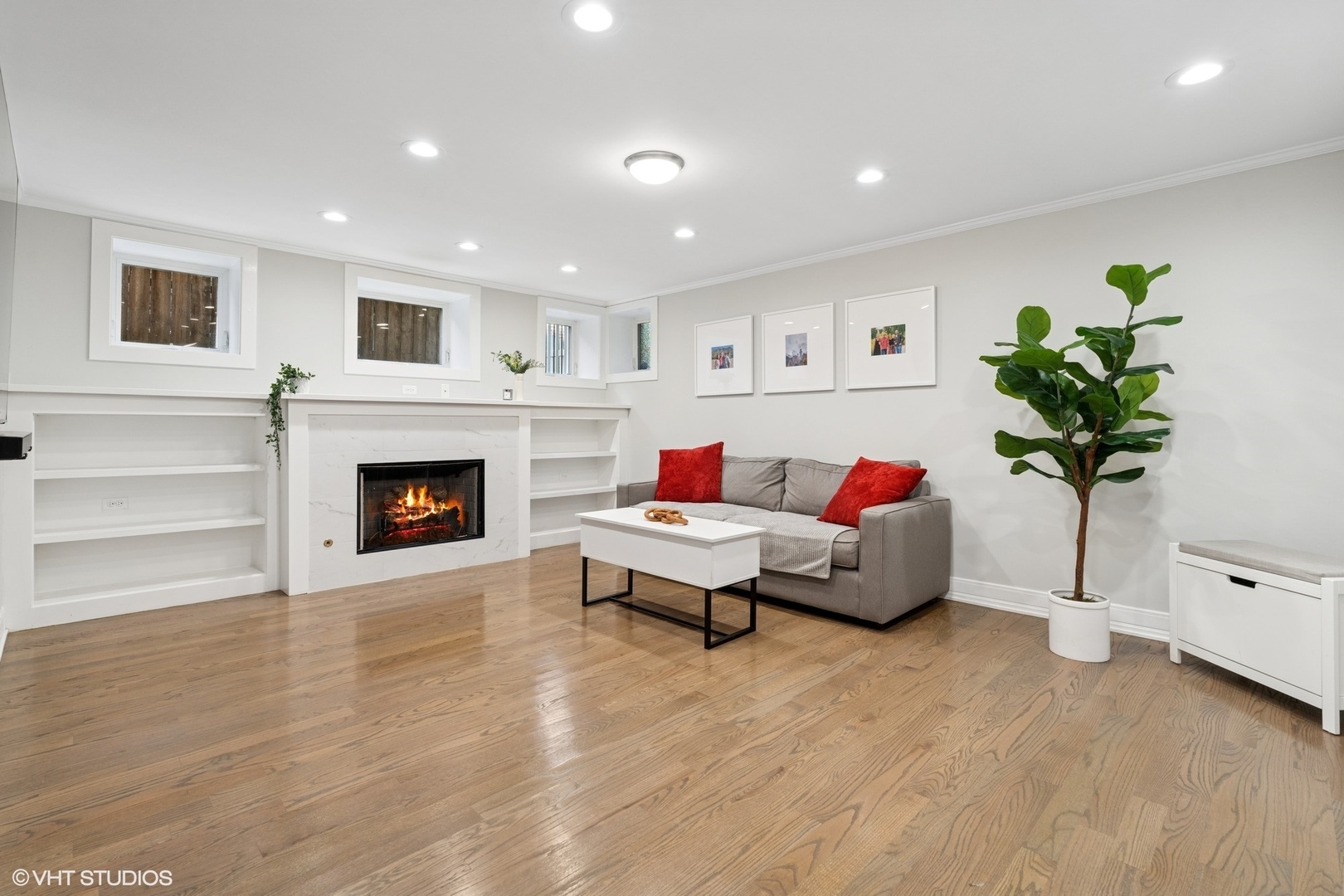 Property Photo: 4428 N Racine Avenue Gn IL 60640