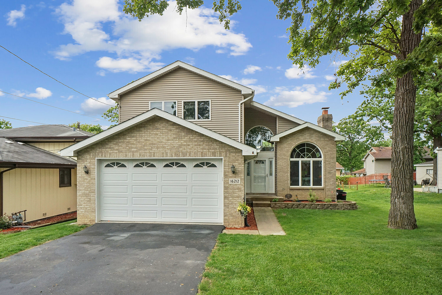 Property Photo: 16212 Forest Avenue IL 60452
