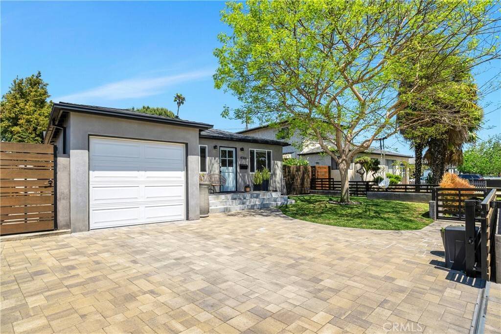Property Photo: 4066 Tivoli Avenue CA 90066