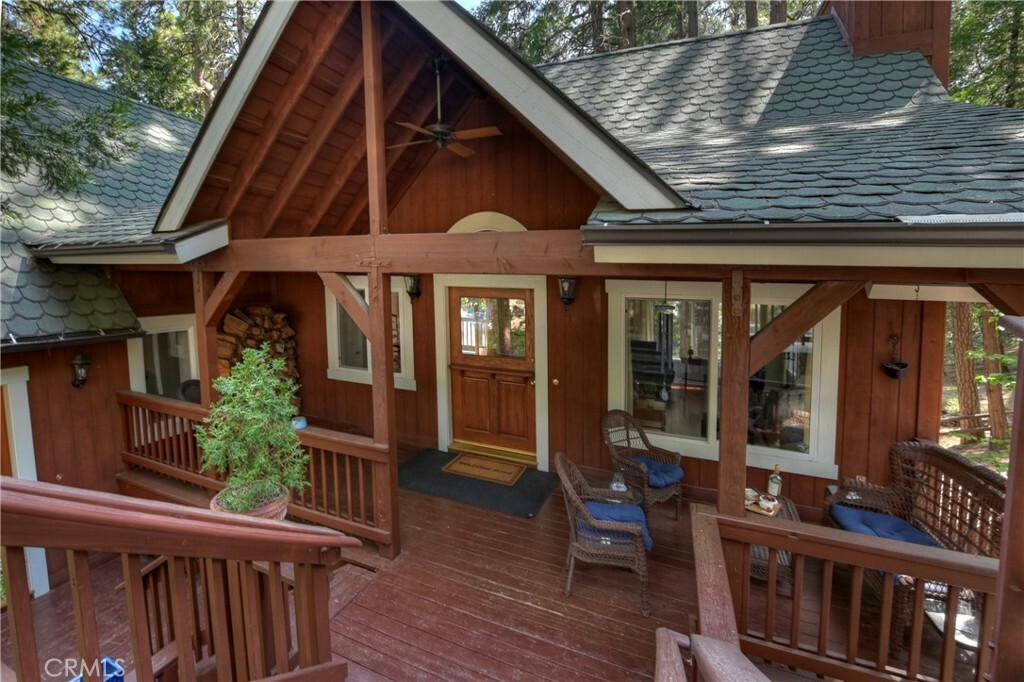 Property Photo: 405 Terrace Road CA 92352