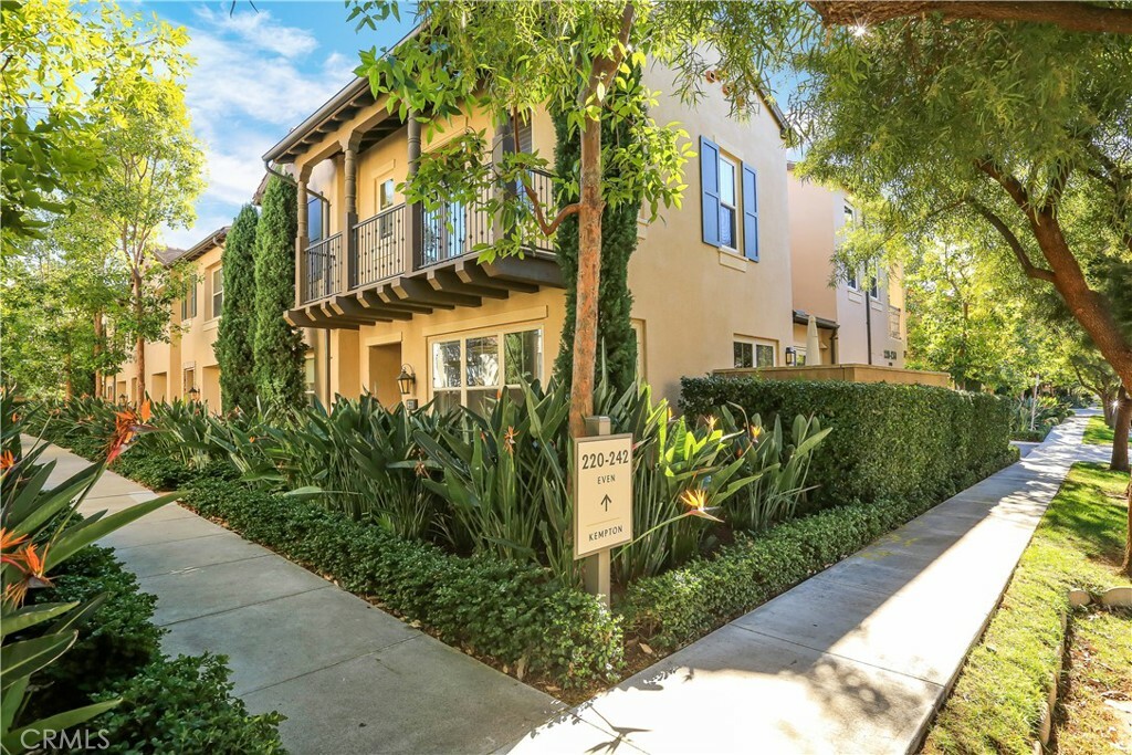 Property Photo:  220 Kempton  CA 92620 