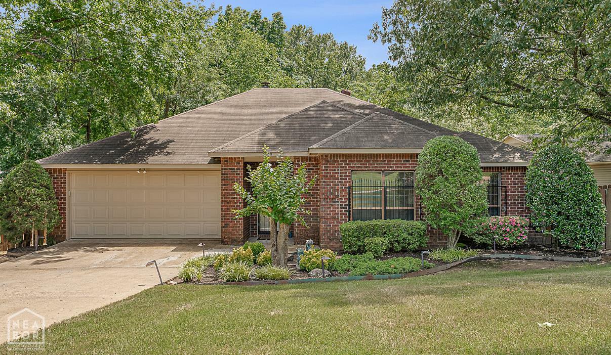 Property Photo: 2009 Village Drive AR 72404