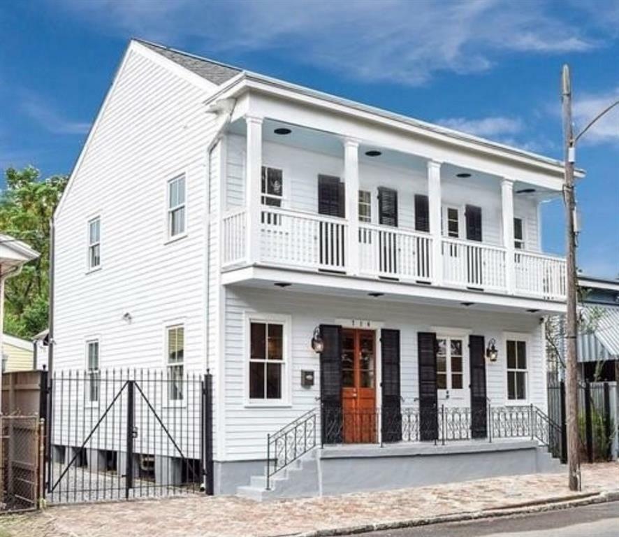 Property Photo: 714 Third Street LA 70130