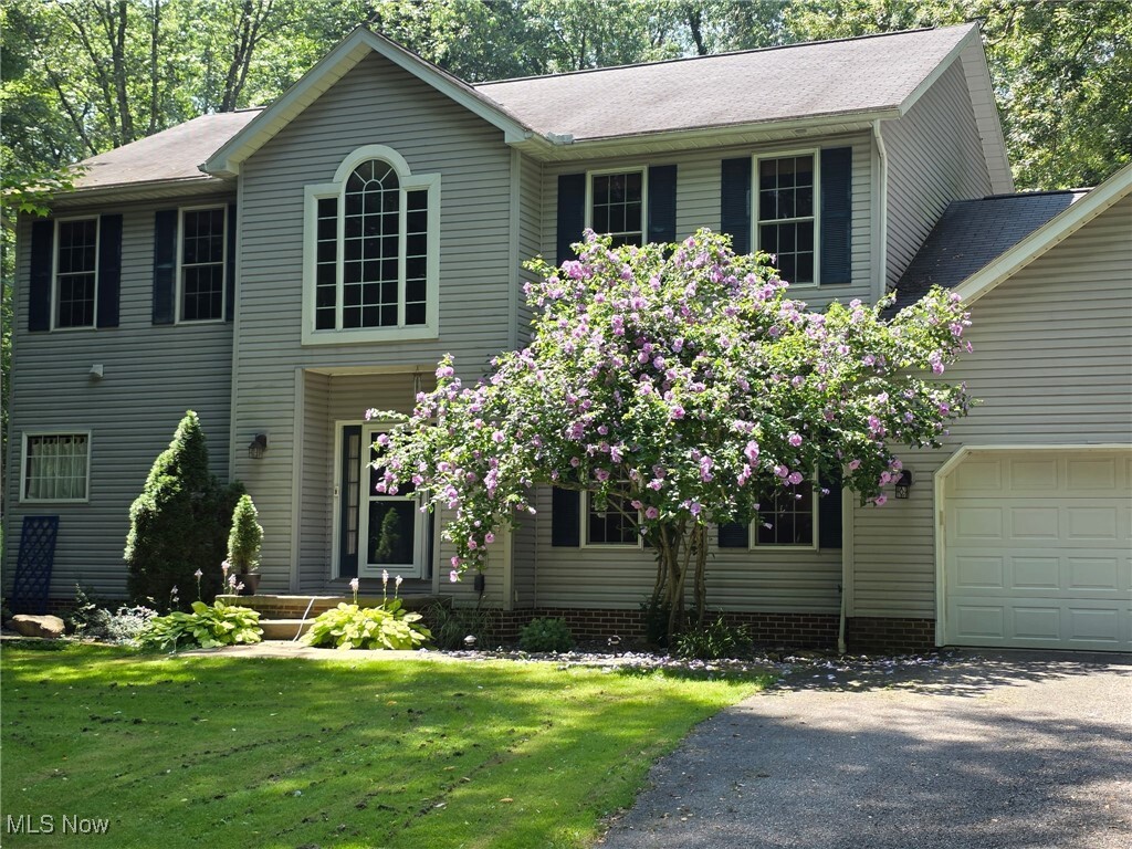 Property Photo:  647 Benedict Leavittsburg Road  OH 44430 
