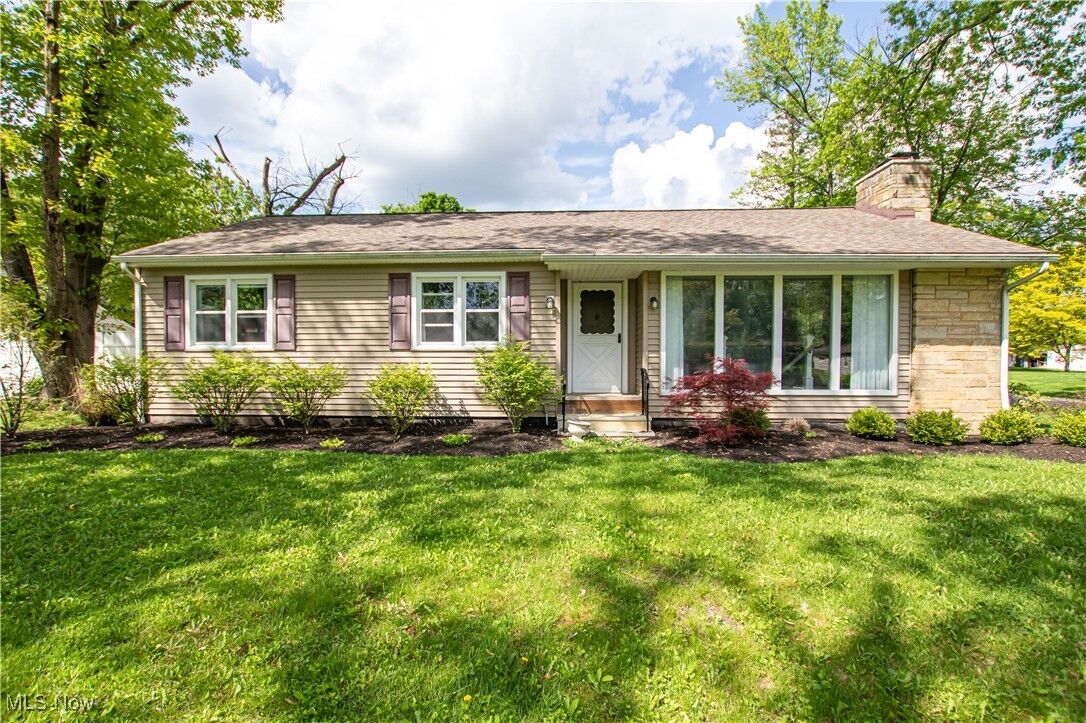 Property Photo: 21820 Brookway Drive OH 44126