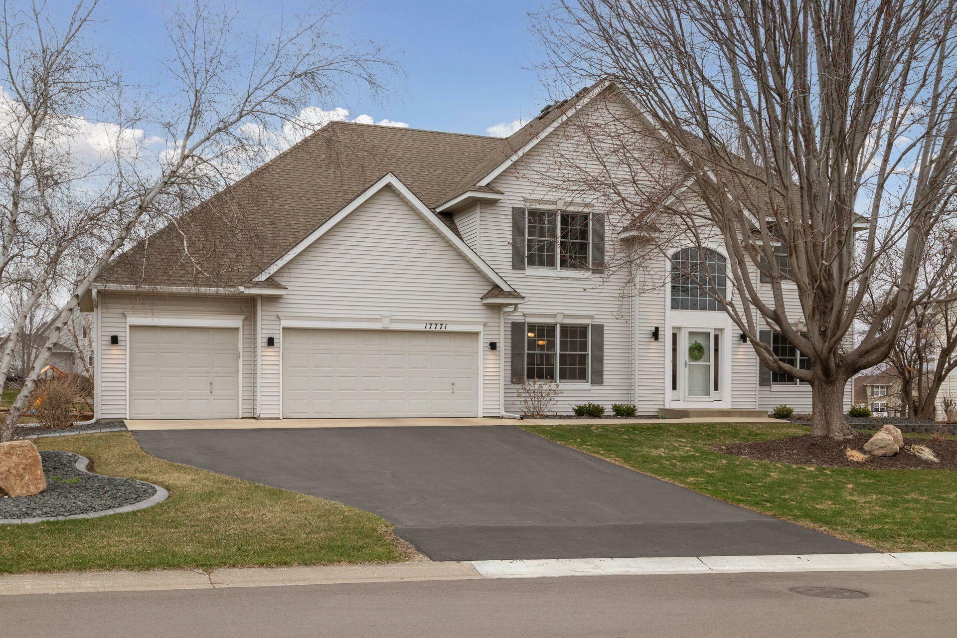 Property Photo: 17771 Hollybrook Trail MN 55044