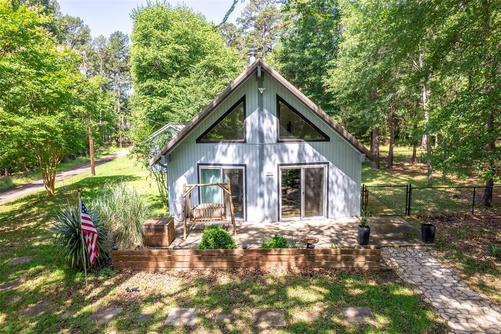 Property Photo: 506 S King Lake TX 75480