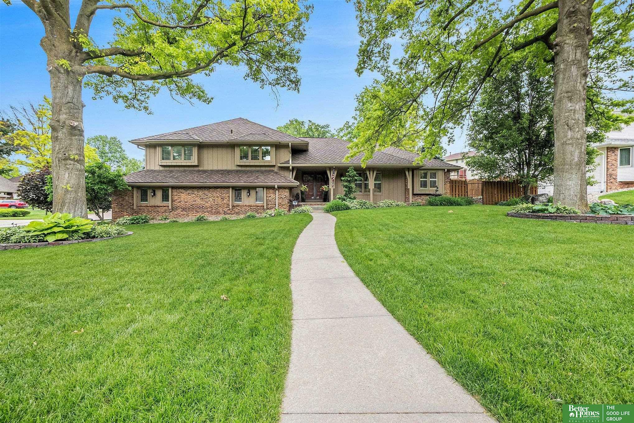 Property Photo: 13015 Morrison Drive NE 68154