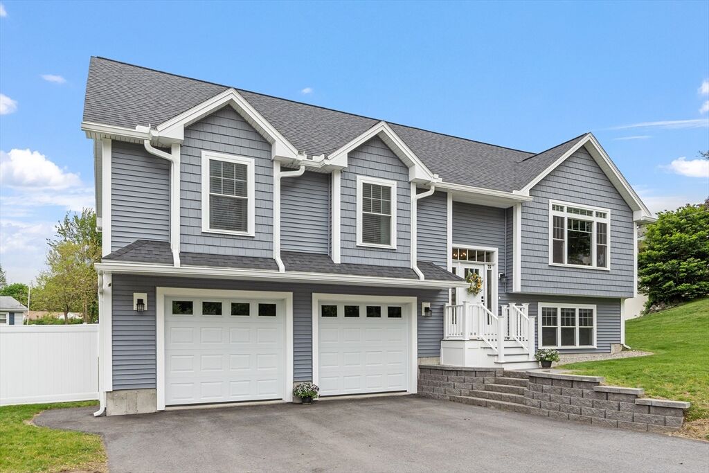 Property Photo: 25 Baremeadow St MA 01844