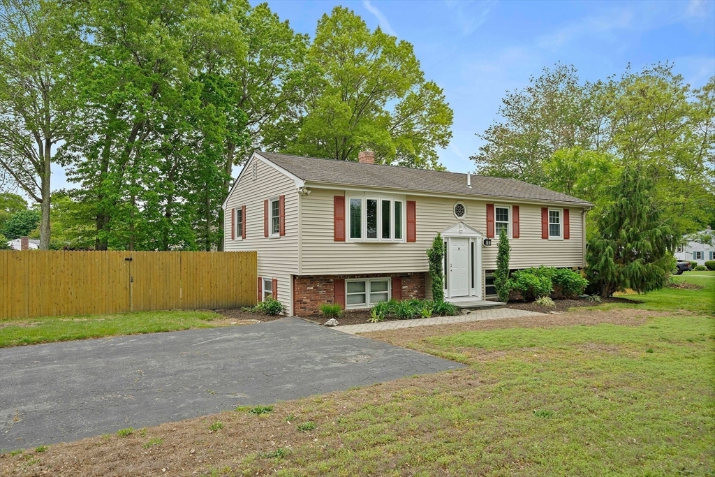 Property Photo: 680 Old Warren Rd MA 02777