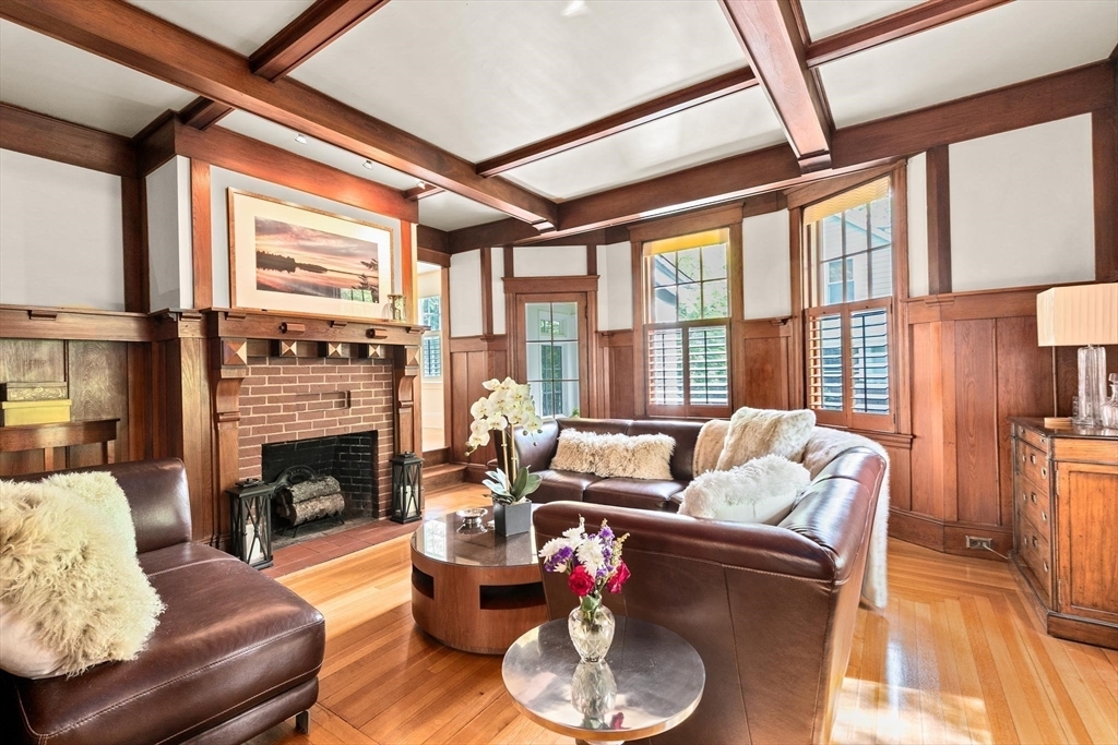 Property Photo: 26 Saxon Rd MA 02461