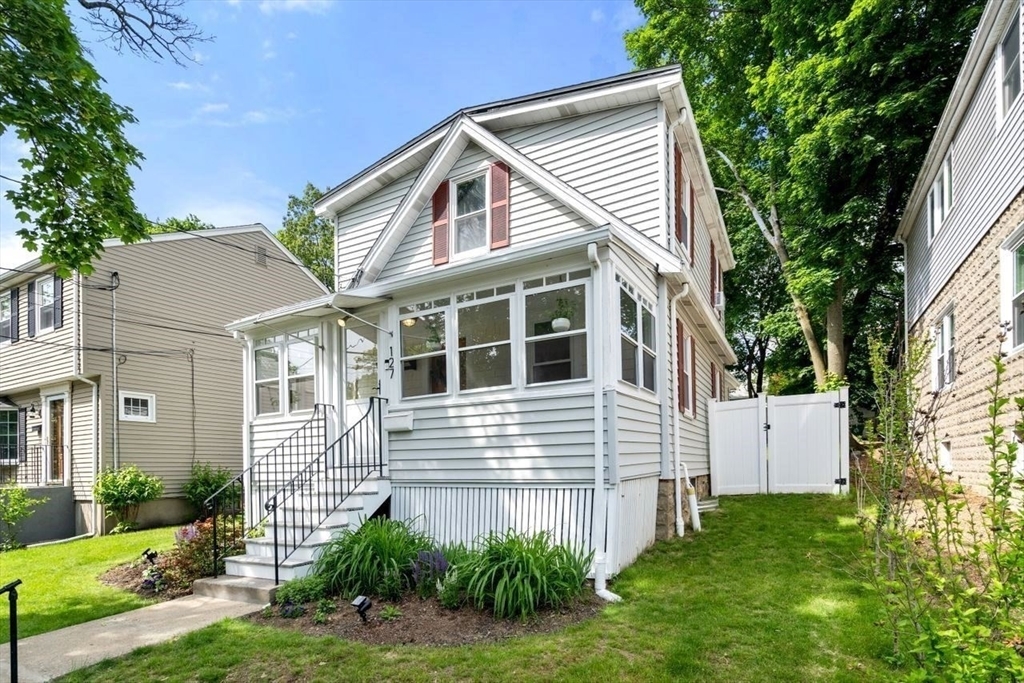 Property Photo: 127 Highland Avenue MA 02472