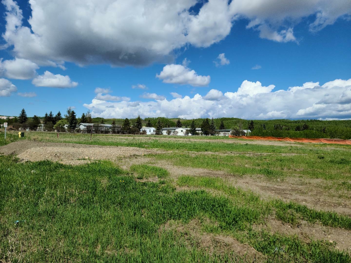 Property Photo: 8016 97 Avenue AB T8S 1W5