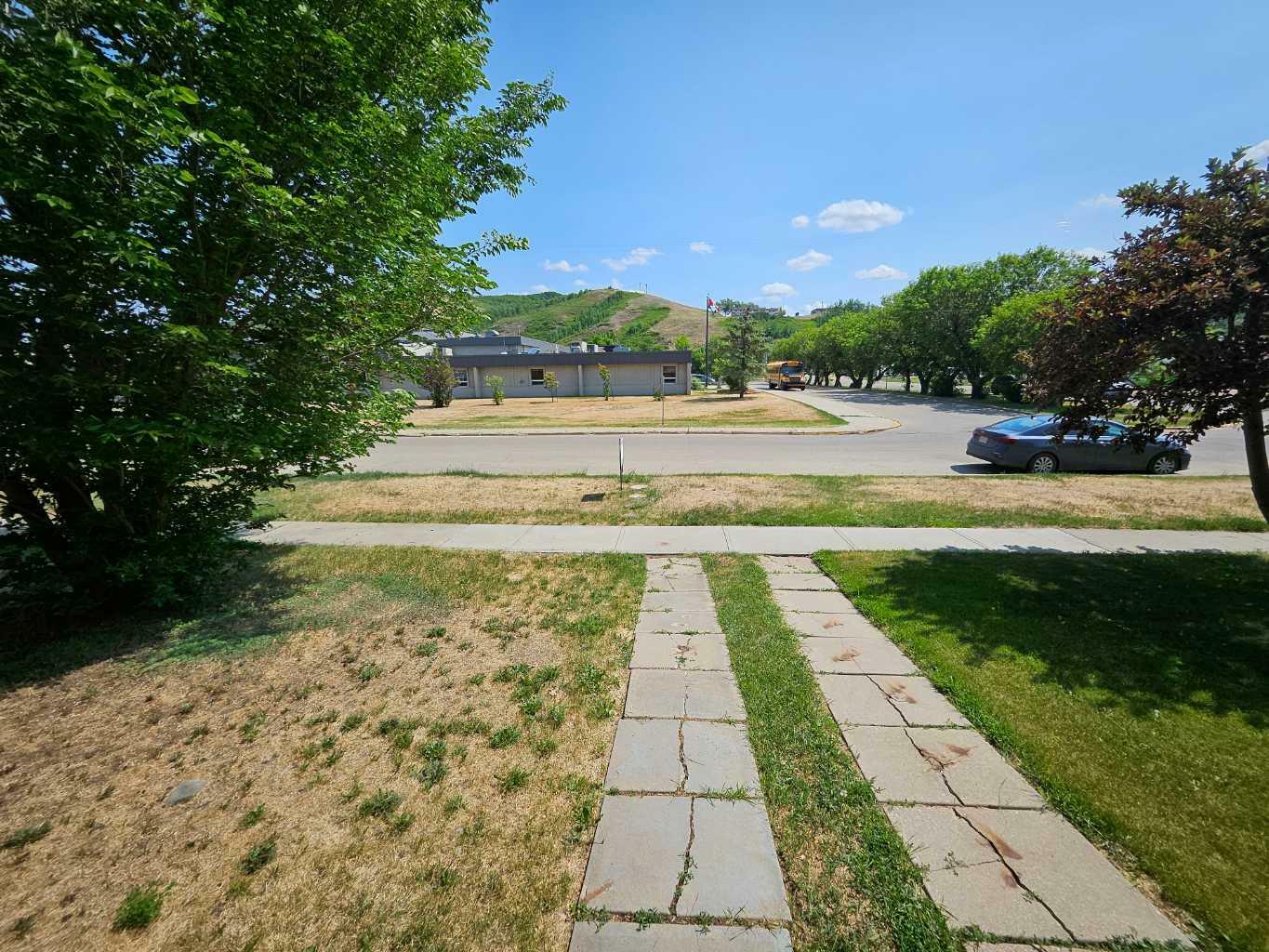 Property Photo:  8814 96 Street  AB T8S 1R6 