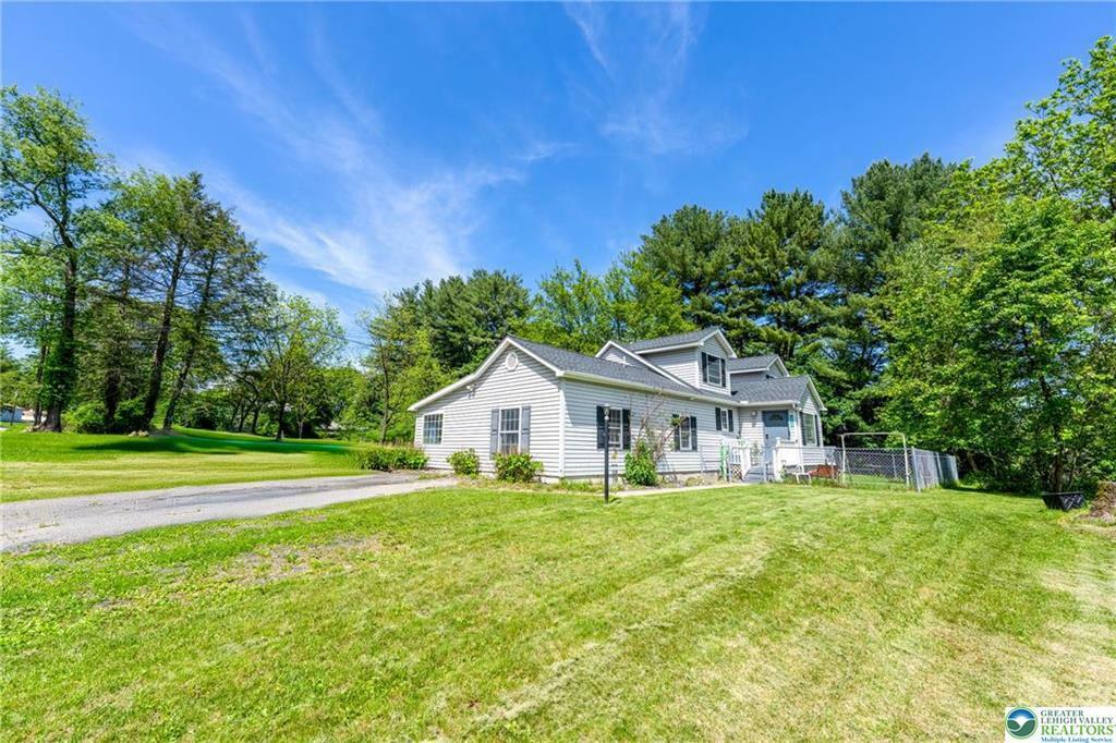 Property Photo: 7112 Howell Terrace PA 18360