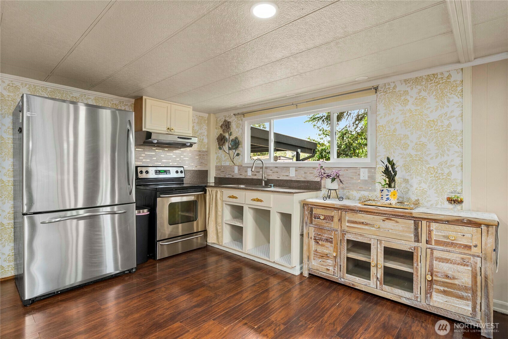 Property Photo:  1921  208th Street E 9  WA 98387 