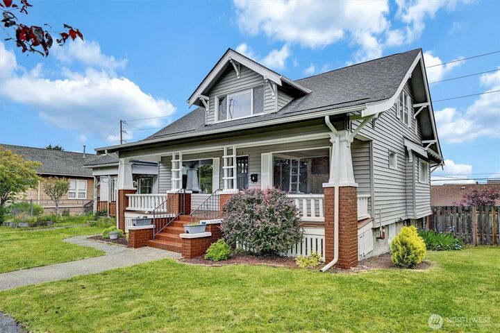 Property Photo:  1515 S Ainsworth Avenue  WA 98405 