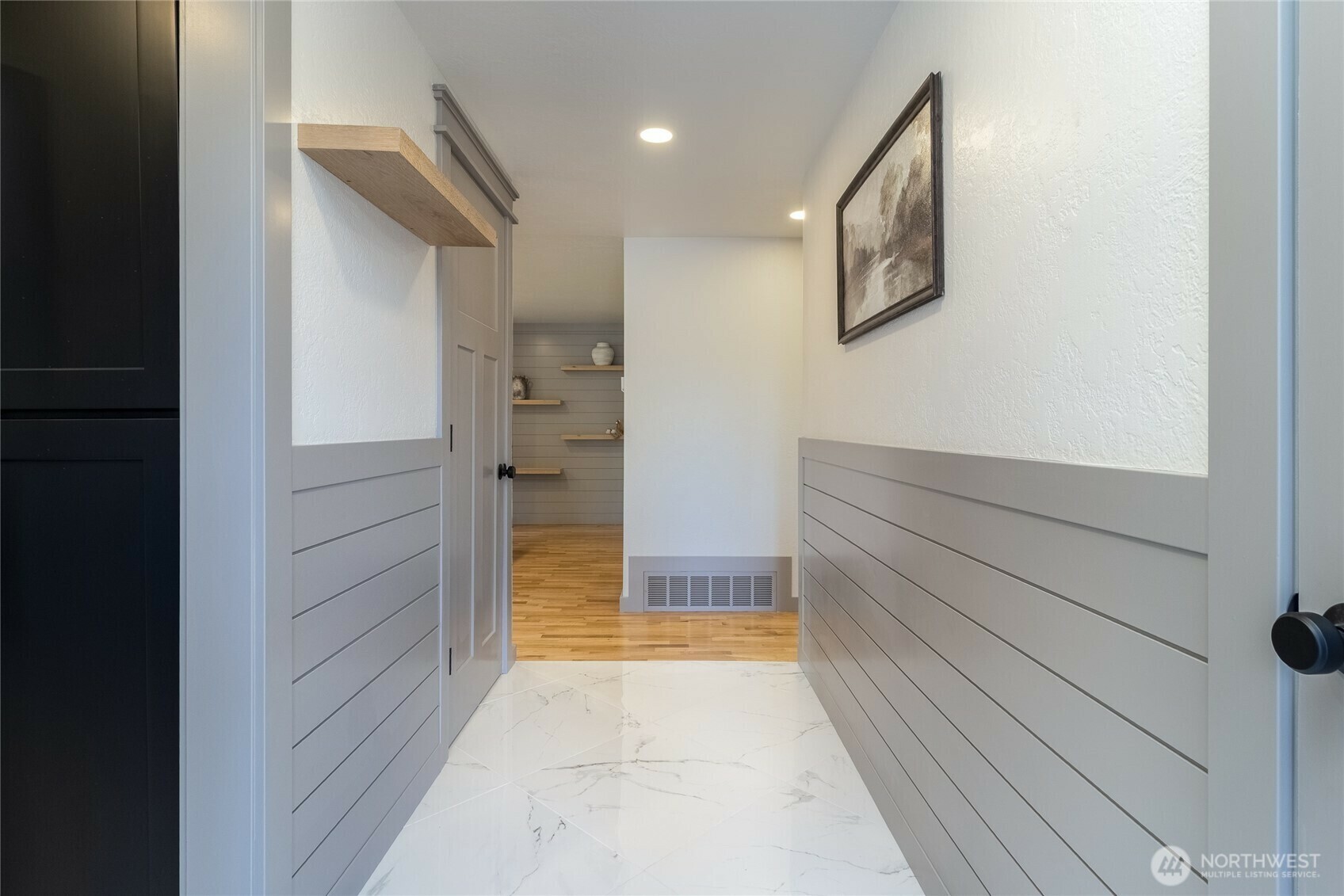 Property Photo: 1328 Dakota St WA 99362