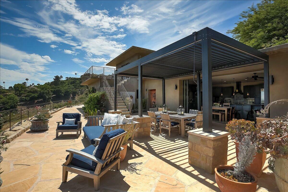 Property Photo: 960 W Mountain Drive CA 93103