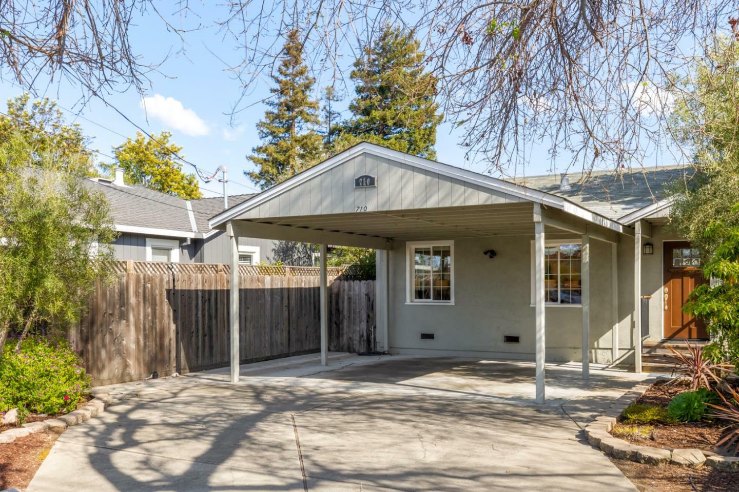 Property Photo: 710 5th CA 94063