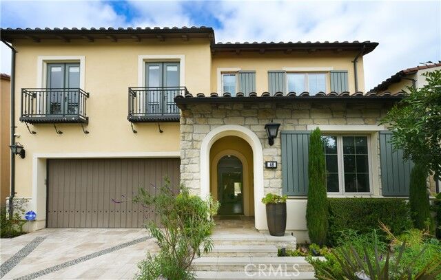 Property Photo: 46 Shadybend CA 92602
