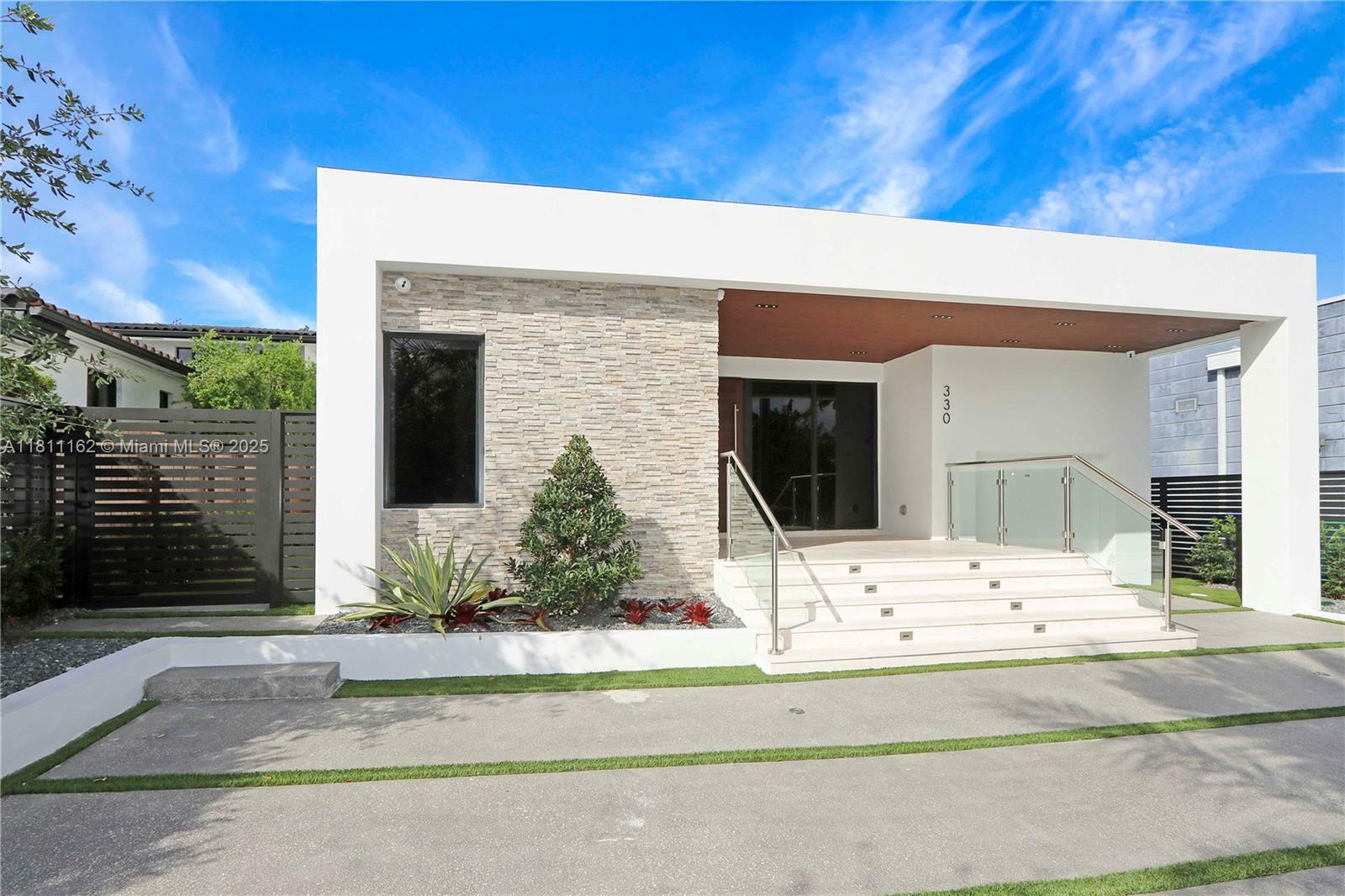 Property Photo: 330 SW 19th Rd FL 33129