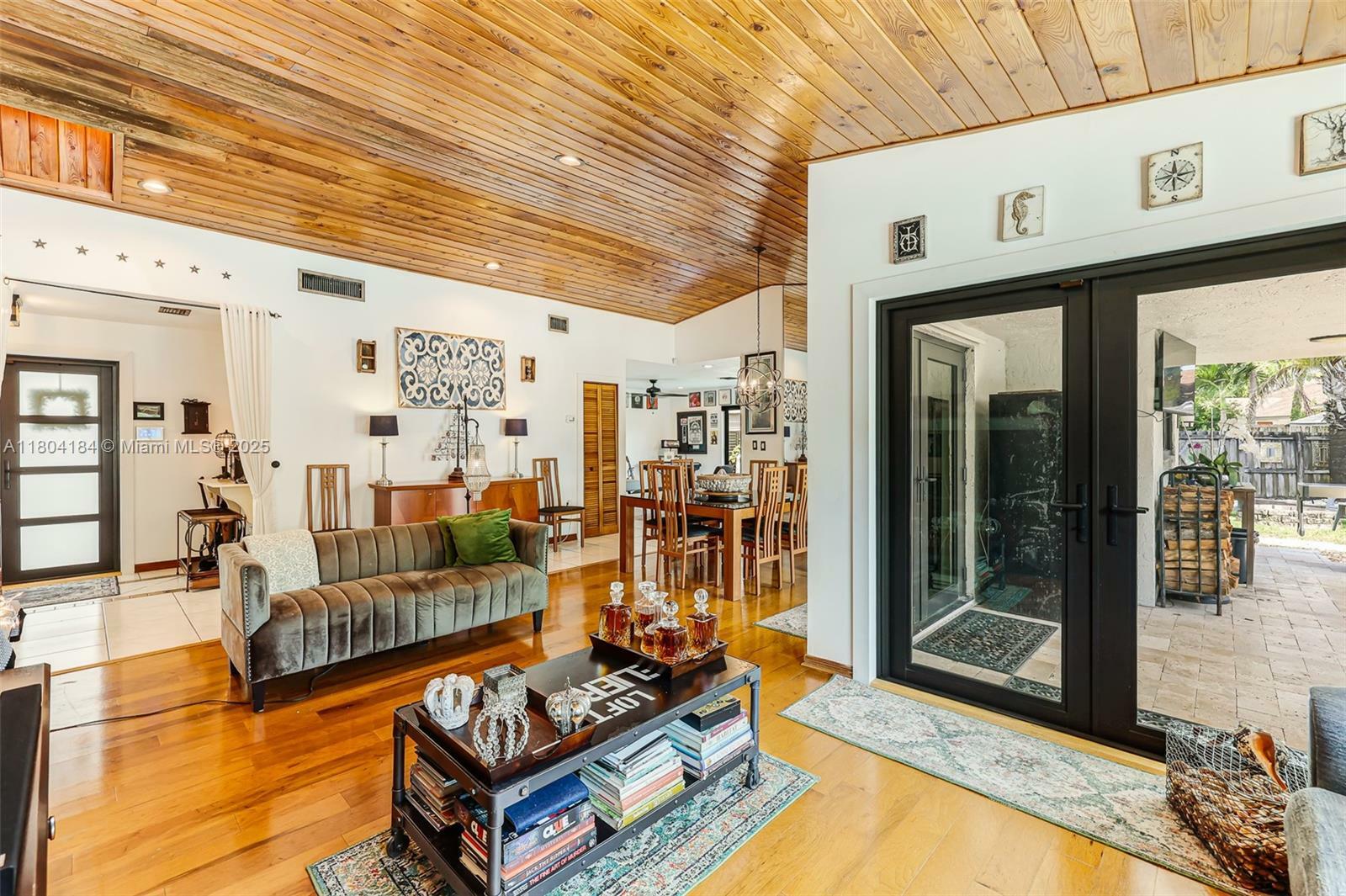 Property Photo: 14680 SW 107th Ter FL 33186