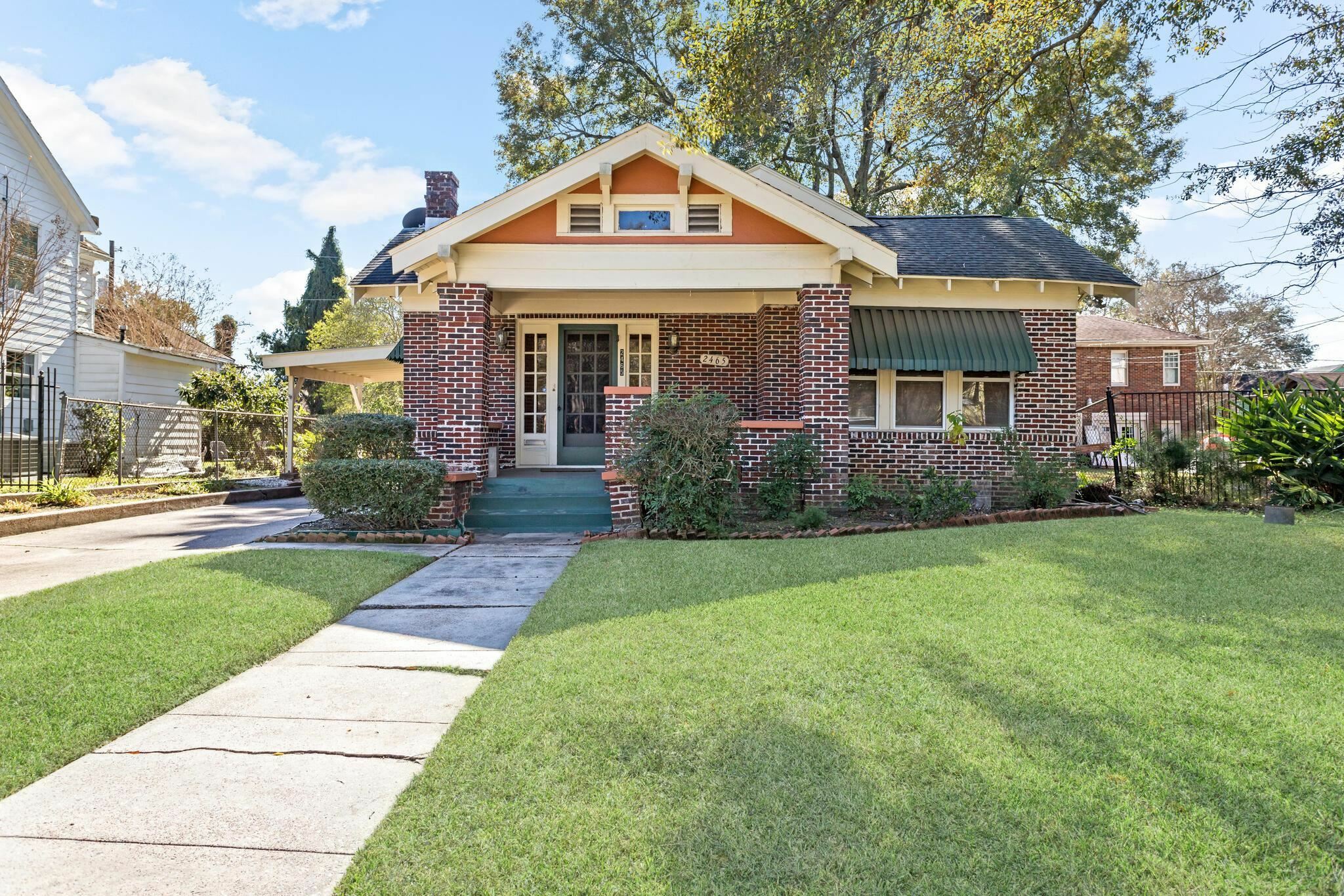 Property Photo: 2465 Pecos St. TX 77702