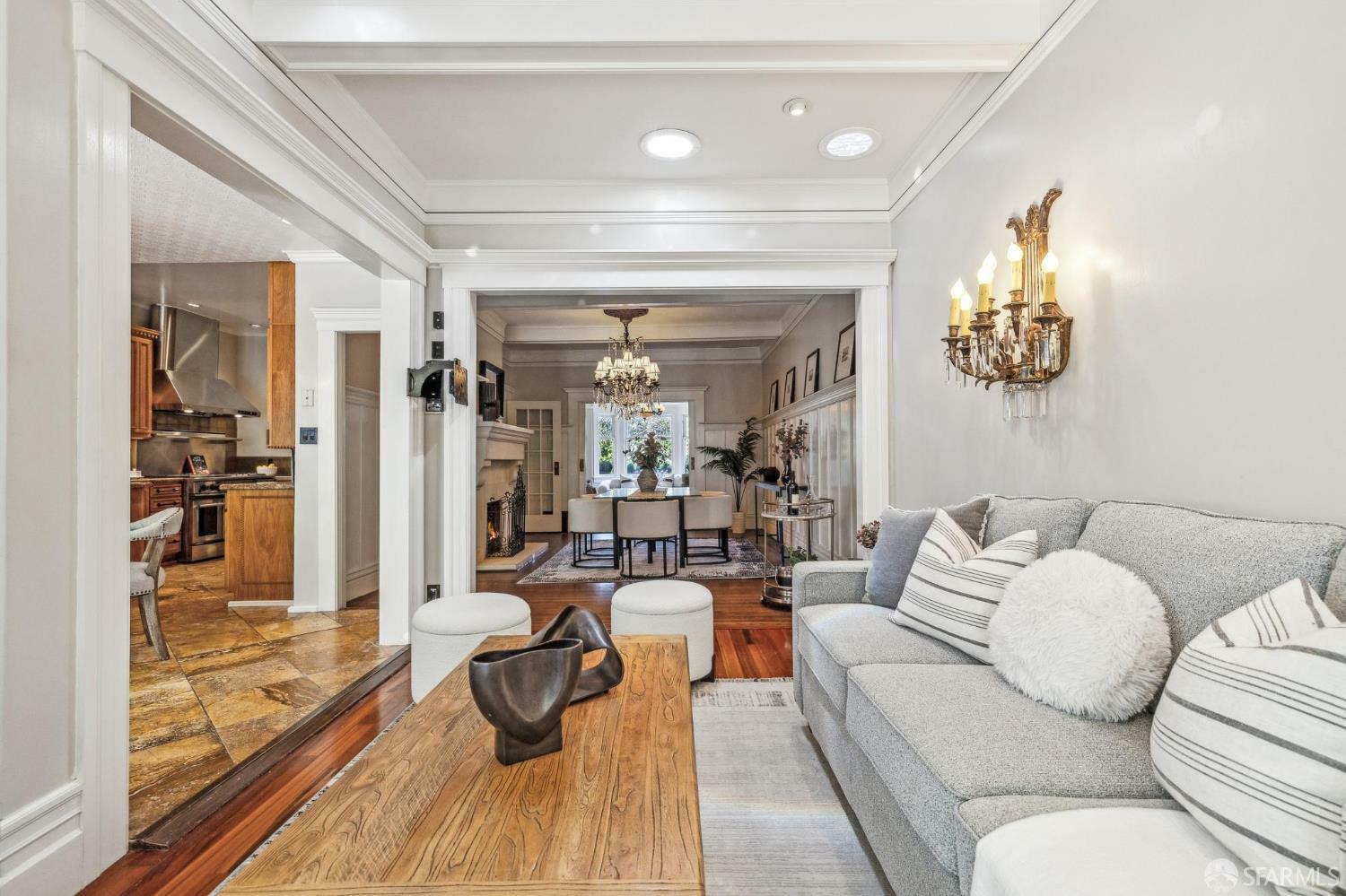 Property Photo: 68 Castro Street CA 94114