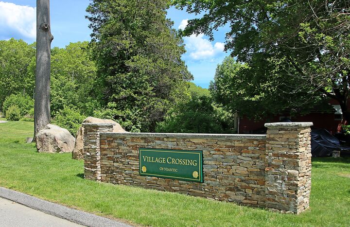 35 Village Crossing 35  East Lyme CT 06357 photo