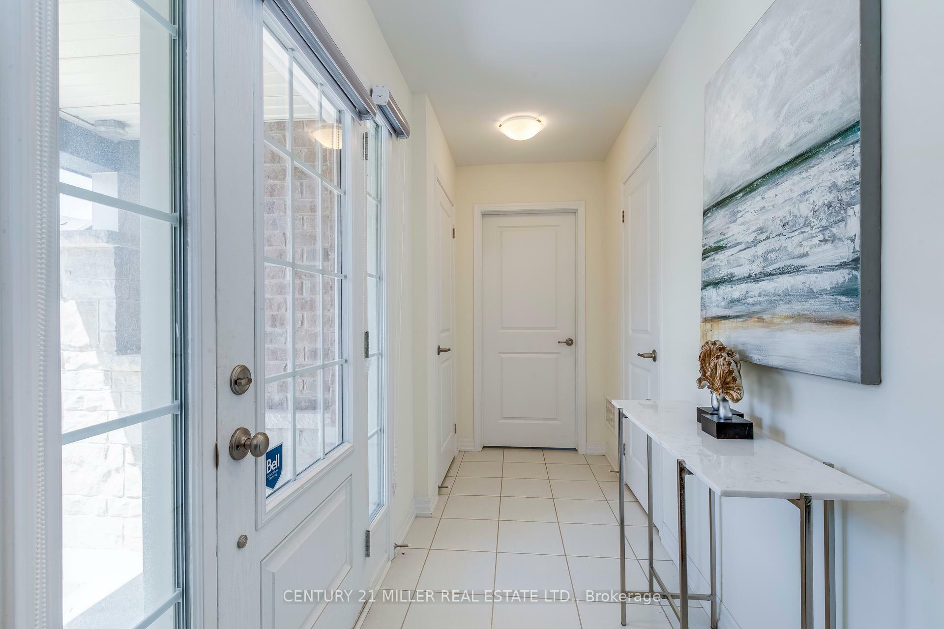 Property Photo: 3473 Vernon Powell Drive ON L6H 0X8