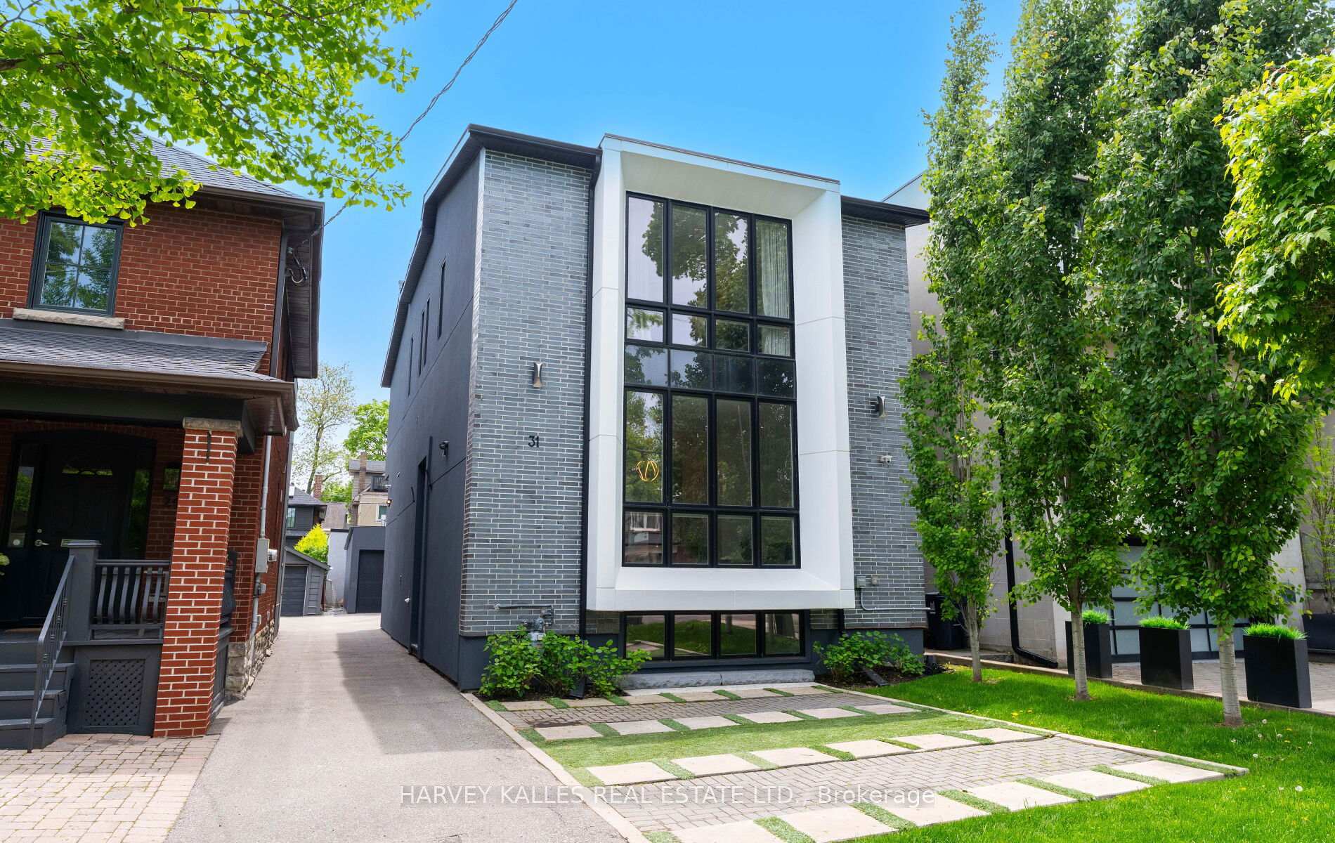 31 Kilbarry Road  Toronto ON M5P 1K4 photo