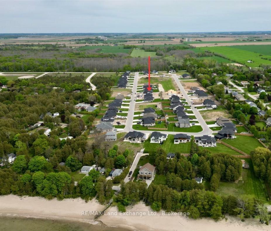 Property Photo: 920 Bogdanovic Way ON N2Z 0H3