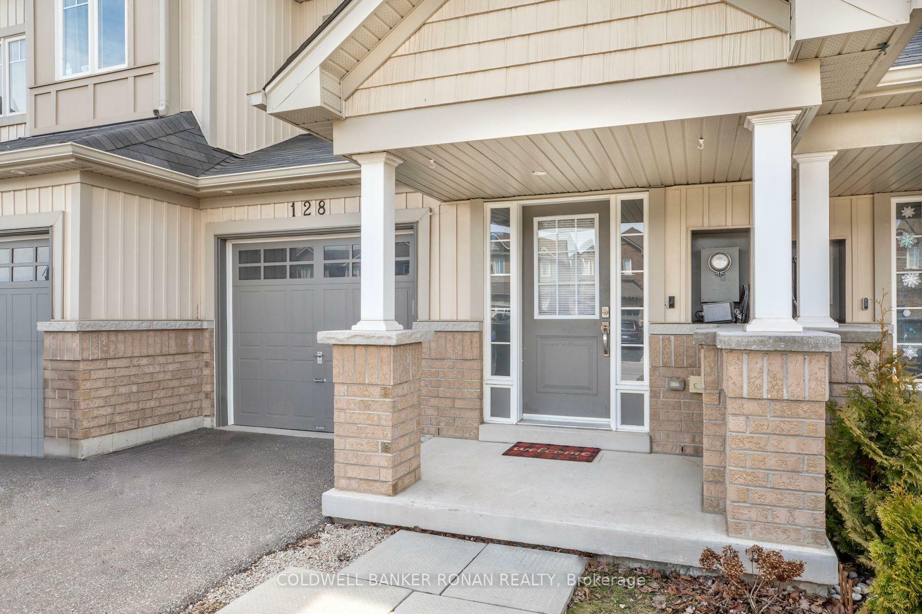 Photo de la propriété: 128 Knight Street ON L9R 0R6