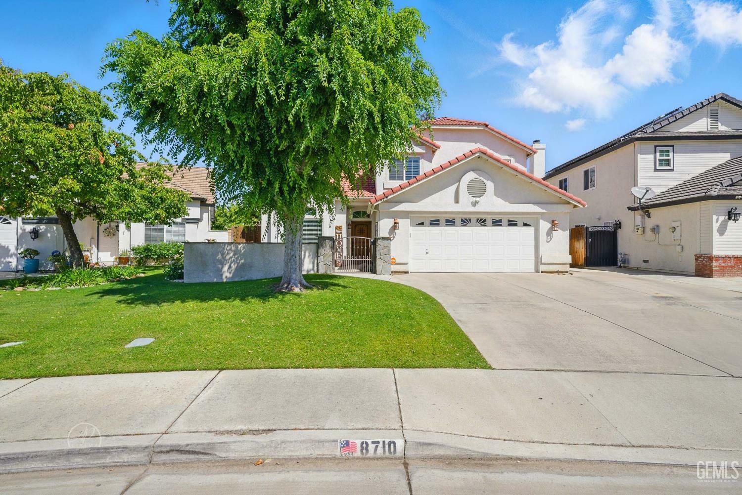 Property Photo: 8710 Goldfinch Drive CA 93312
