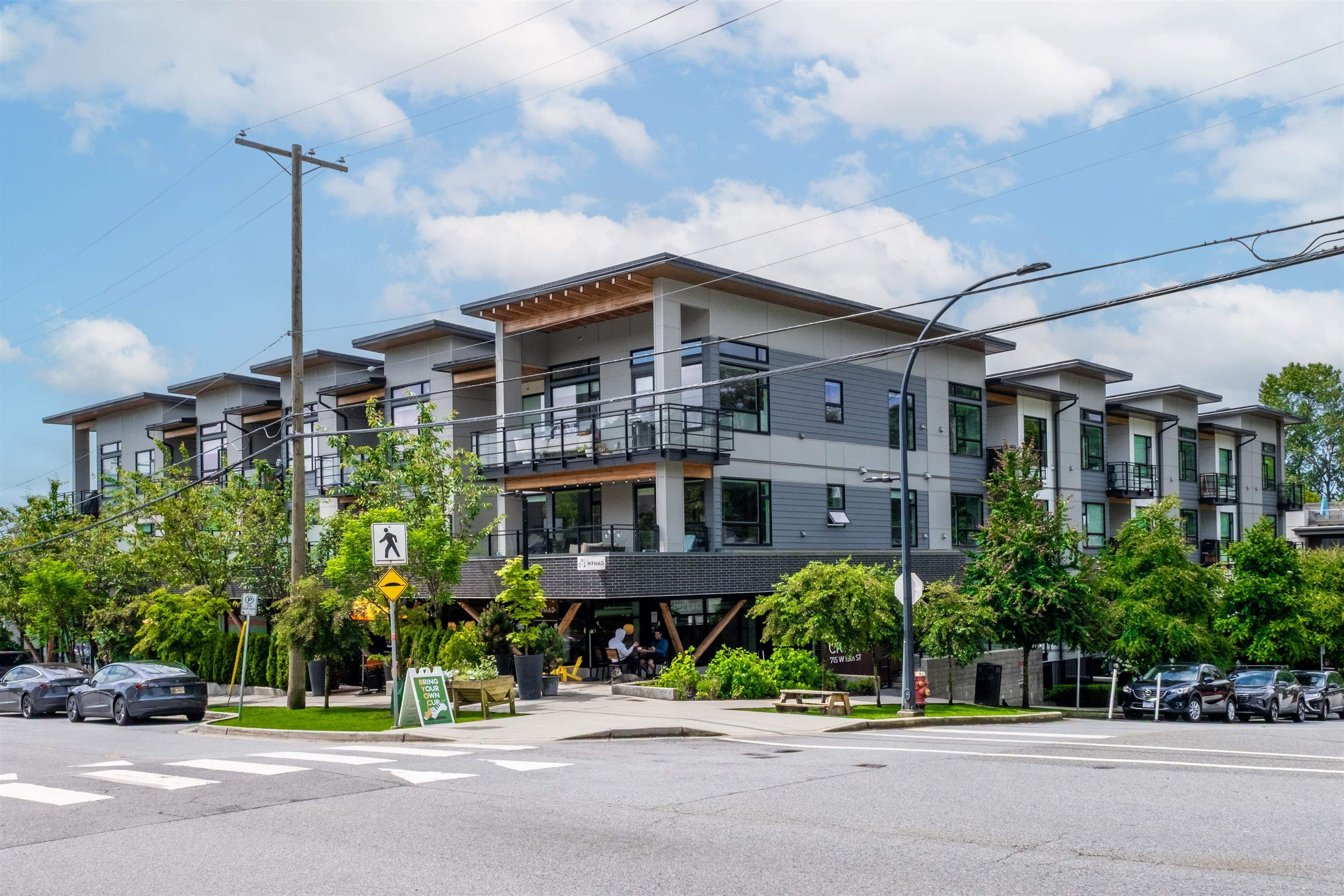 715 W 15th Street 111  North Vancouver BC V7M 1T2 photo