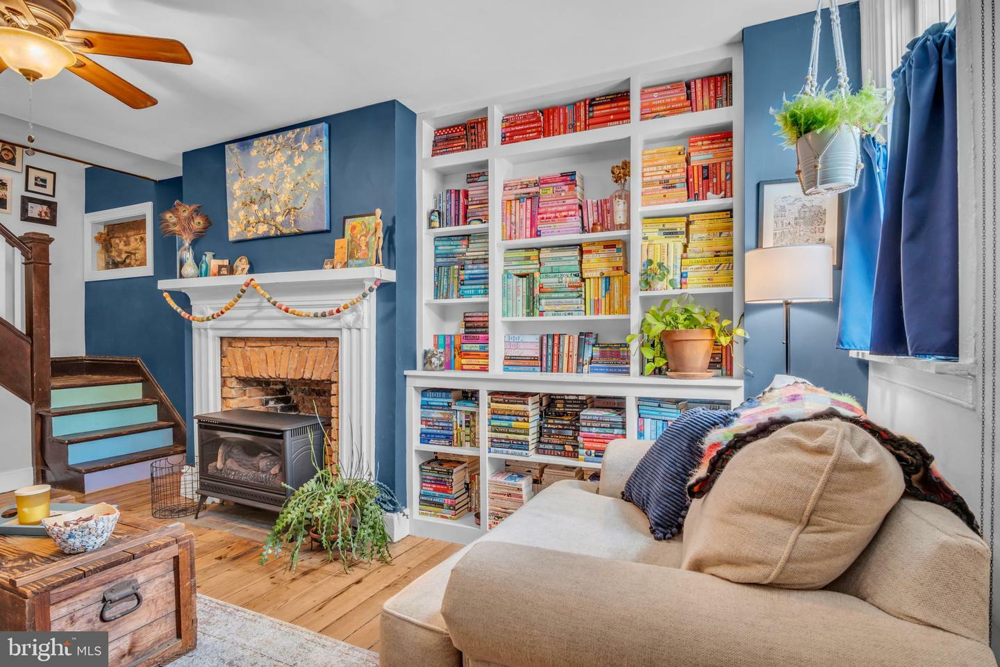 Property Photo: 155 E Louther Street PA 17013