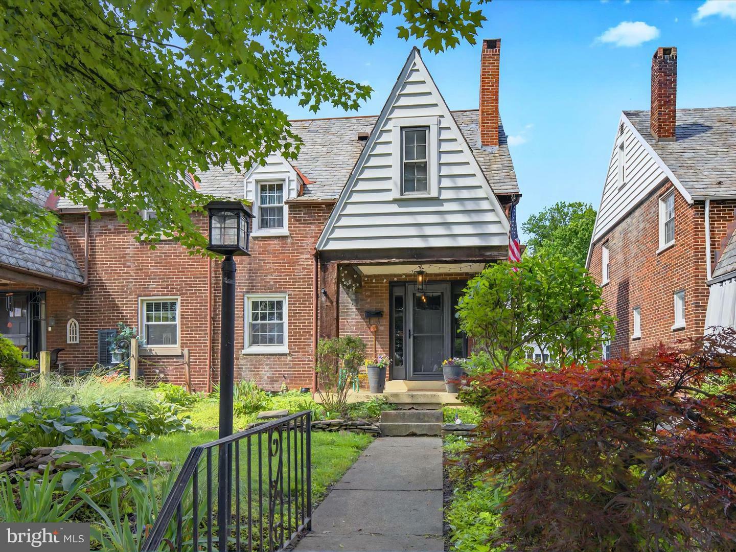 Property Photo: 817 Helen Avenue PA 17601