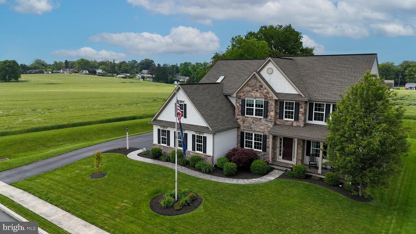 Property Photo: 840 Jasmine Avenue PA 17552