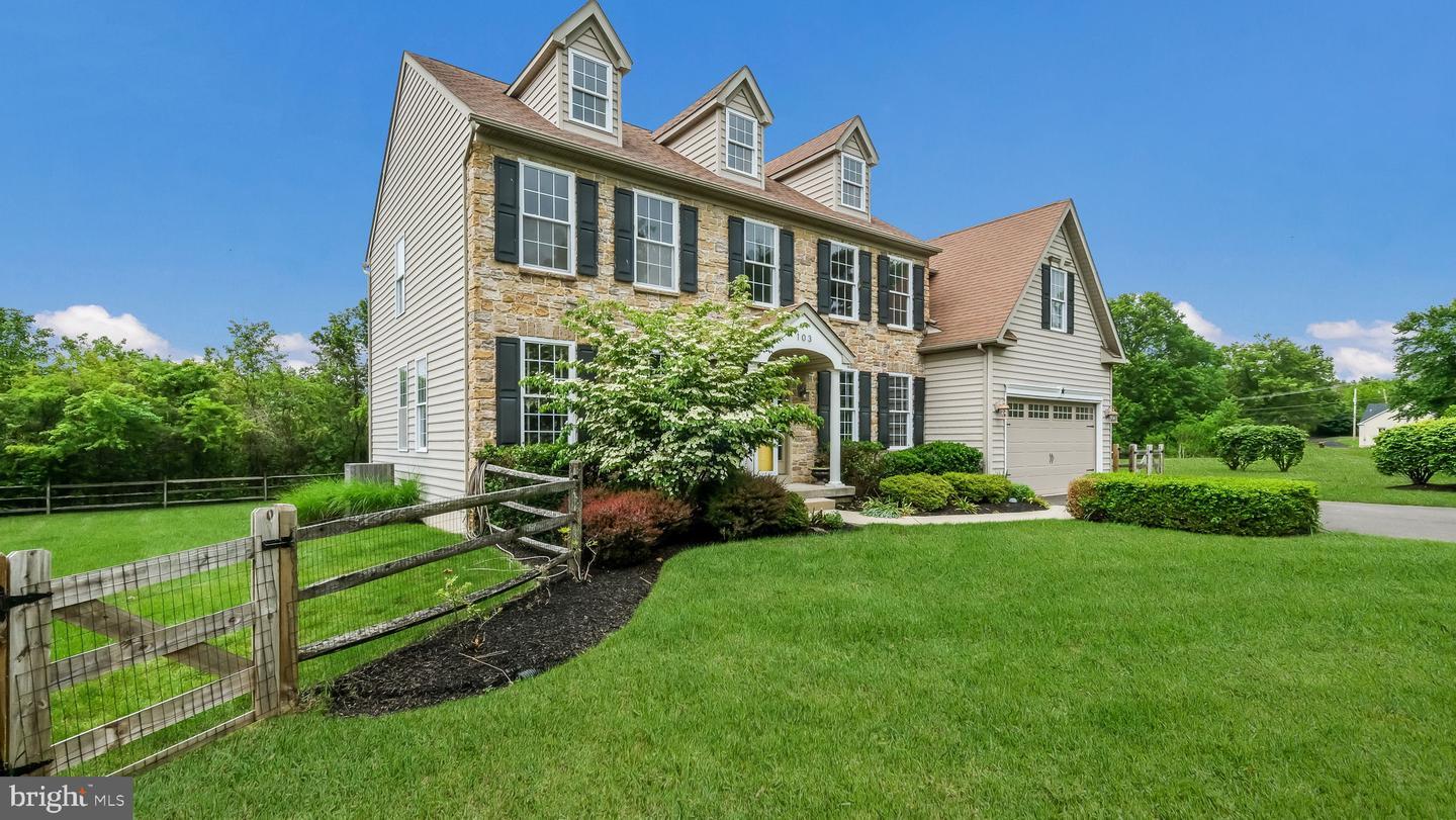 Property Photo: 103 Equestrian Court PA 18976