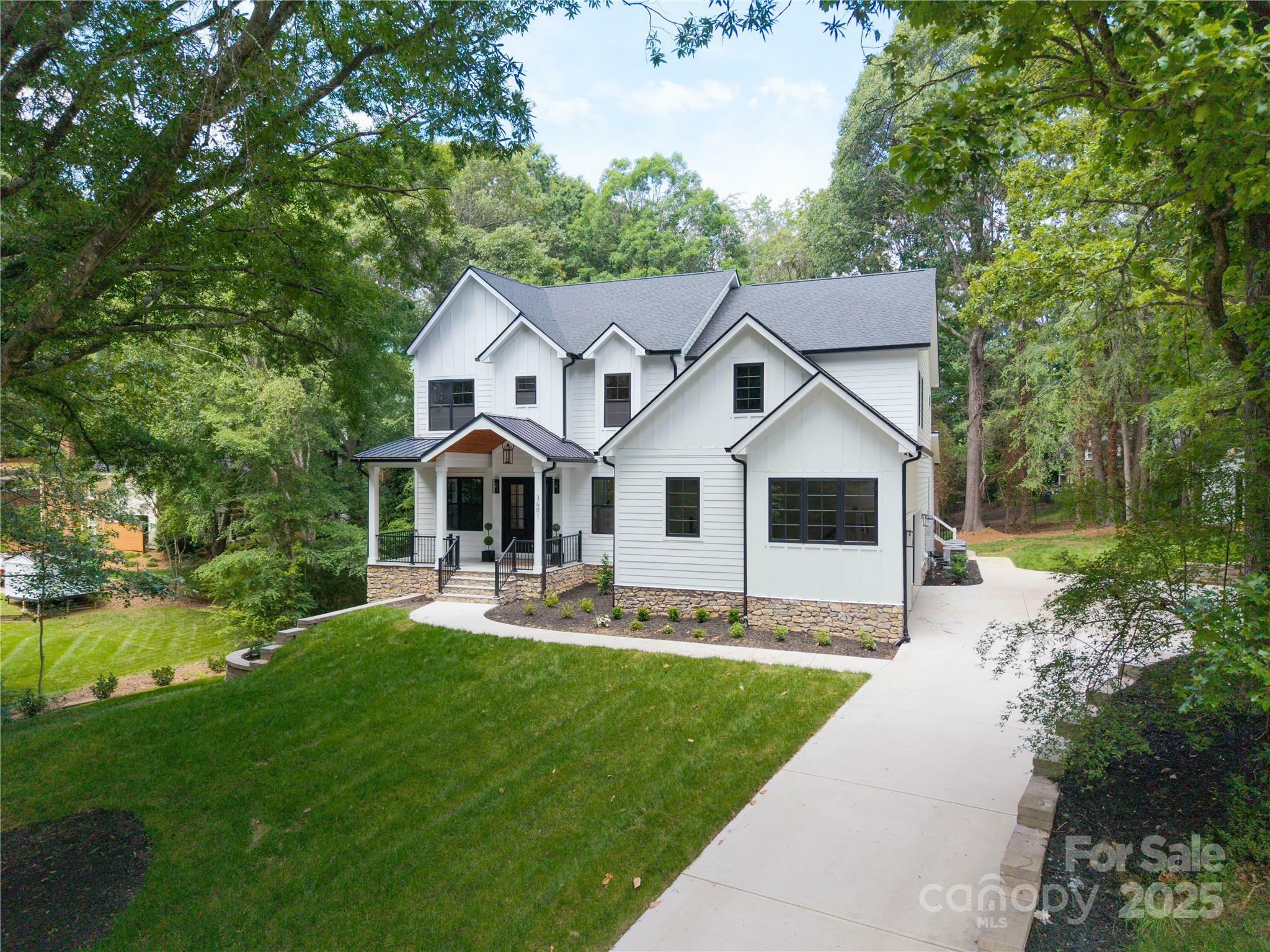 Property Photo: 3601 Woody Grove Lane NC 28210