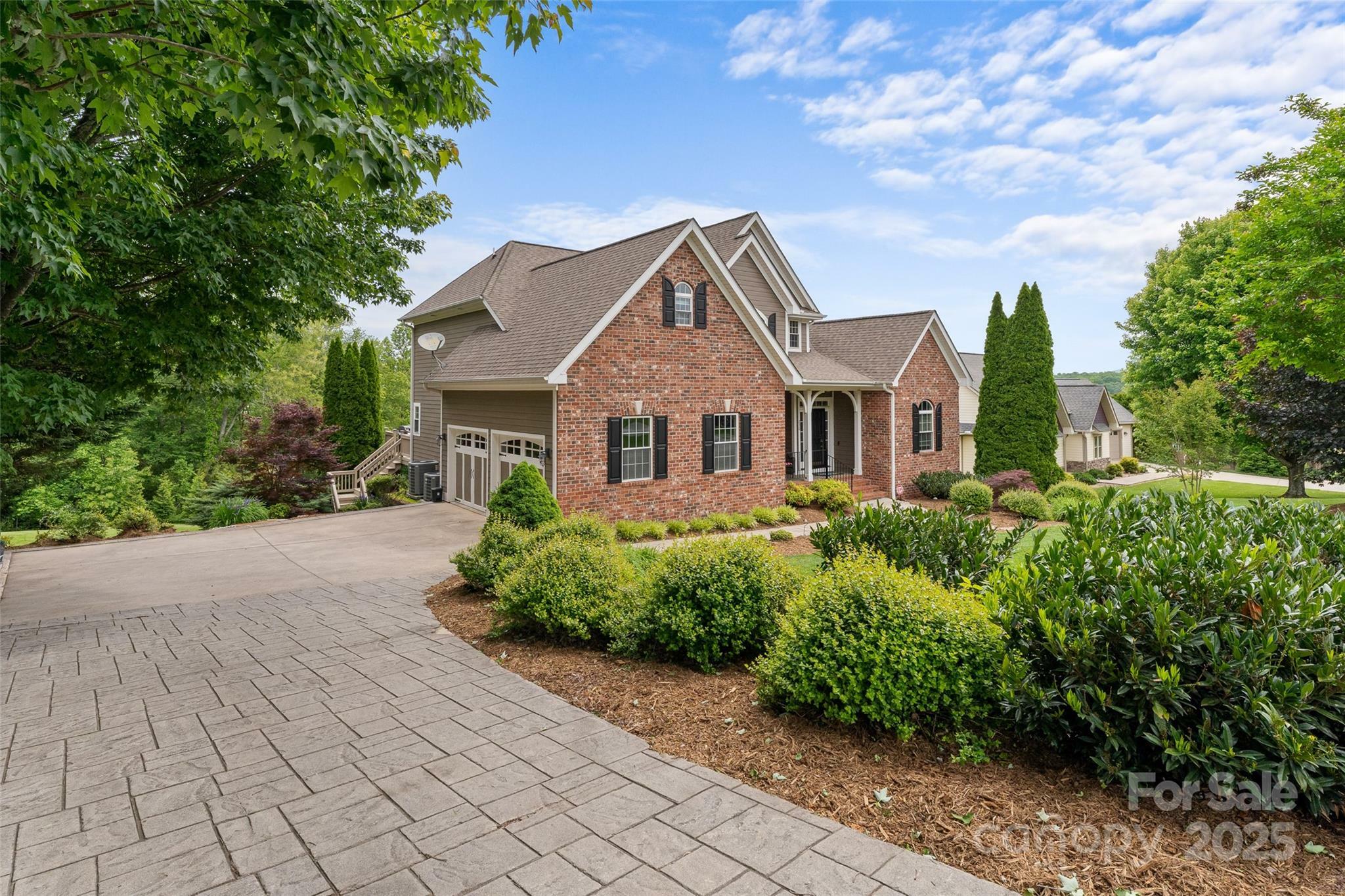 Property Photo:  230 Fairway Falls Road  NC 28759 