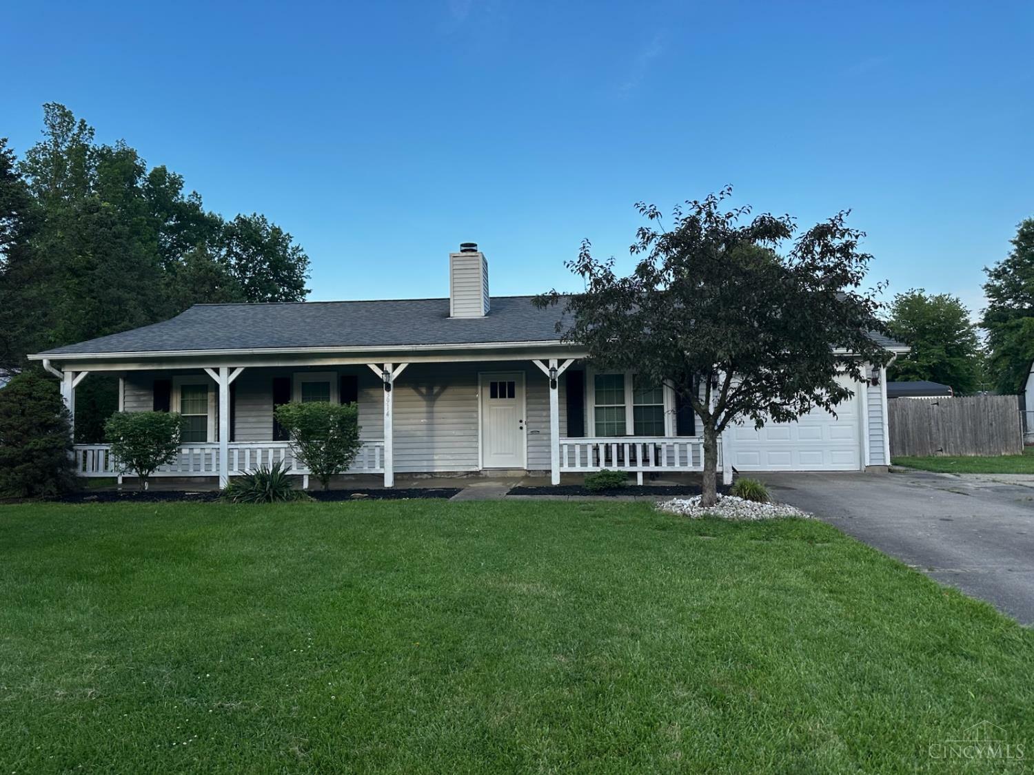Property Photo: 3914 Brookville Drive OH 45102